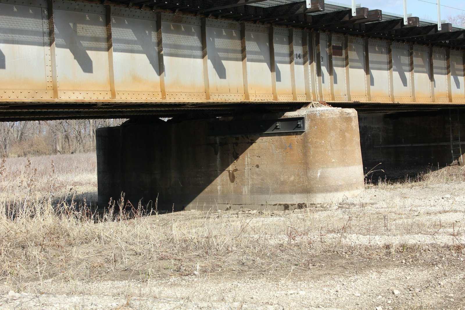 Pier #14